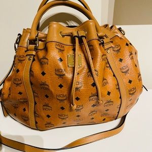 Large MCM Handbag ; Great Condition